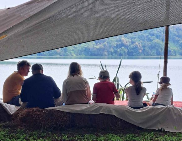 Lake Duluti Canoeing & Nature Walk Experience